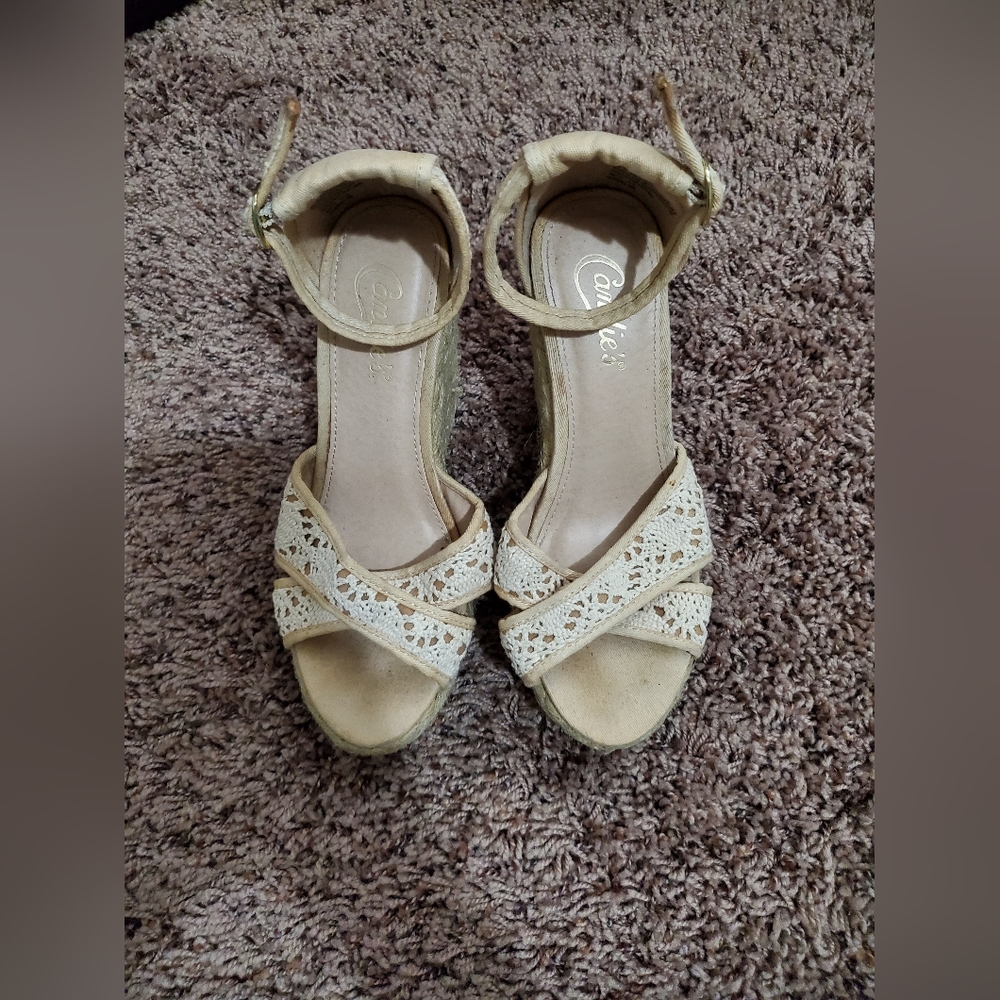 Candie's sandal wedges